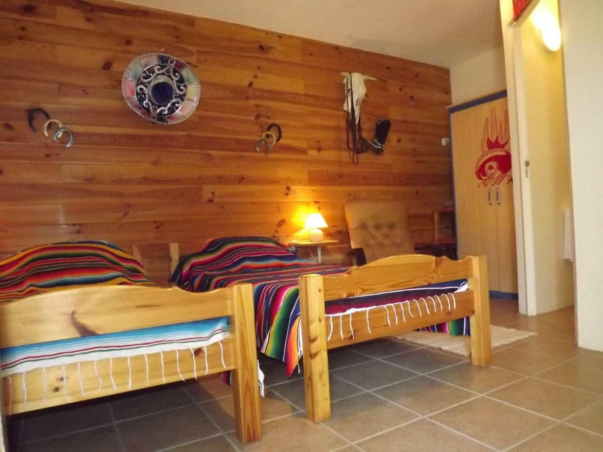 Bed and Breakfast La Gamardaise - M.Millot Gamarde-les-Bains Экстерьер фото