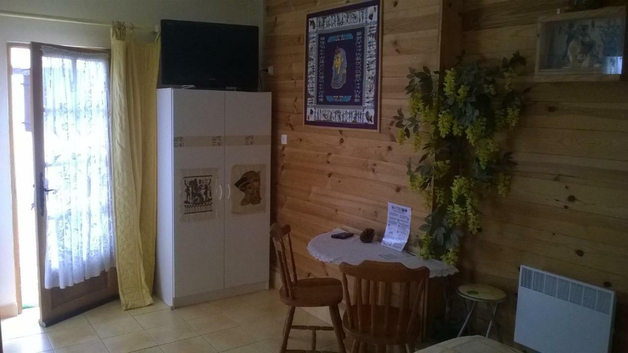 Bed and Breakfast La Gamardaise - M.Millot Gamarde-les-Bains Экстерьер фото